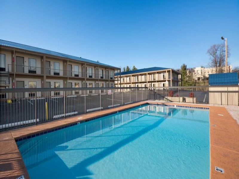 Days Inn By Wyndham Cookeville Exteriér fotografie